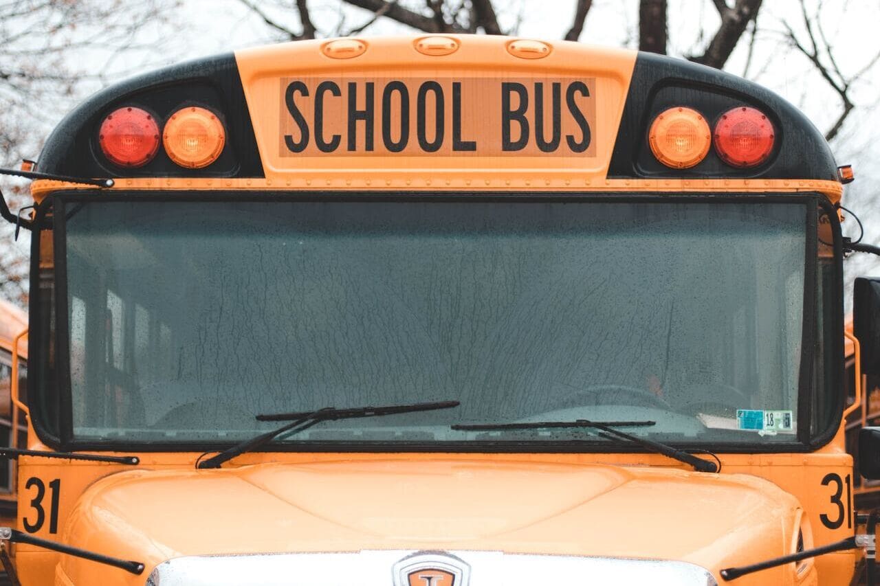 В США школьник остановил автобус, когда водитель потерял сознание